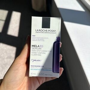 NEW La Roche Posay Mela B3 serum
